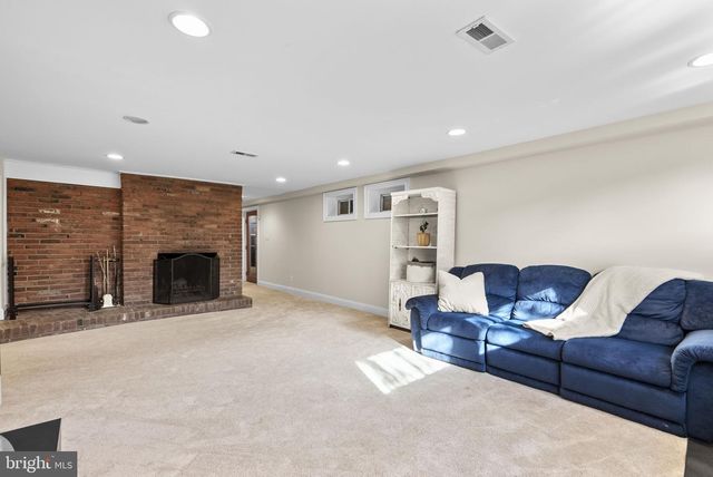 6415 SHADY LN, Falls Church, VA 22042