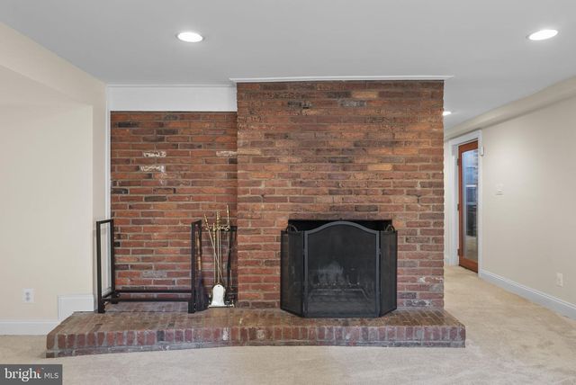 6415 SHADY LN, Falls Church, VA 22042