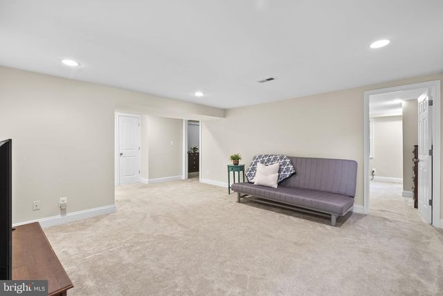 6415 SHADY LN, Falls Church, VA 22042