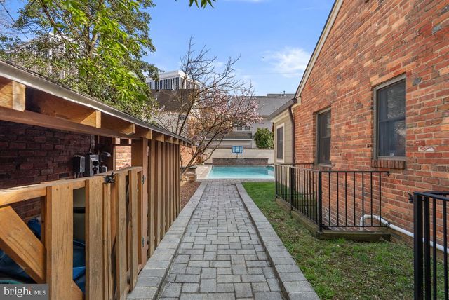 6415 SHADY LN, Falls Church, VA 22042