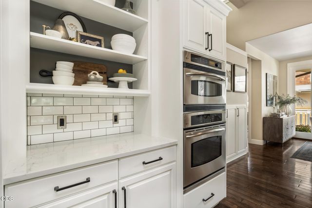 2215 NW High Lakes Loop, Bend, OR 97703