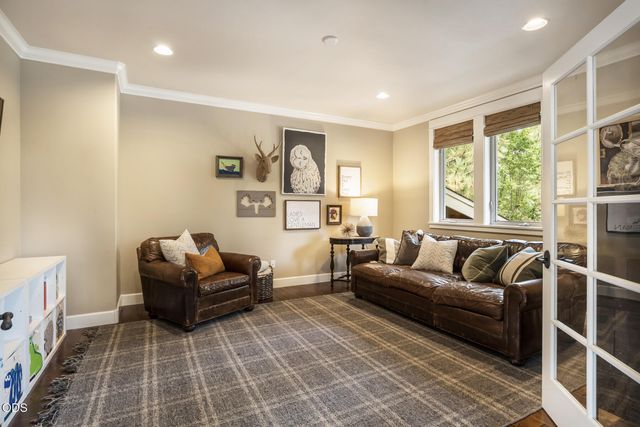 2215 NW High Lakes Loop, Bend, OR 97703