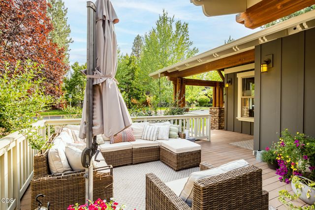 2215 NW High Lakes Loop, Bend, OR 97703