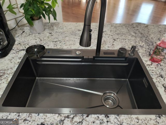 252 Moore Street, Whitesburg, GA 30185