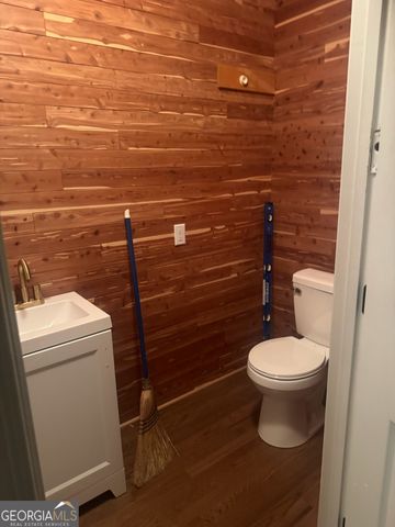 252 Moore Street, Whitesburg, GA 30185