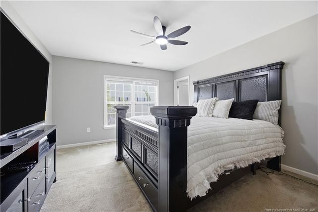 916 Bridlemine Drive, Fuquay Varina, NC 27526