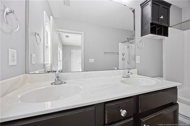 916 Bridlemine Drive, Fuquay Varina, NC 27526