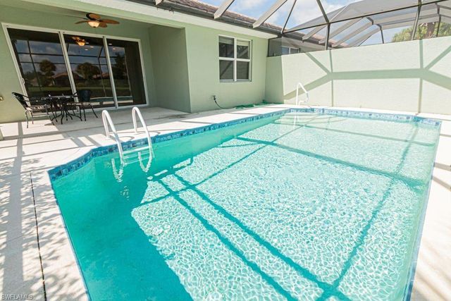 10615 Camarelle CIR, Fort Myers, FL 33913