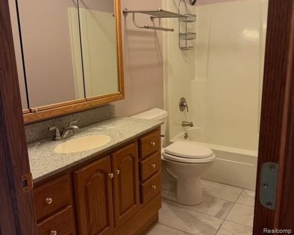 10603 Milwaukee Road, Britton, MI 49229