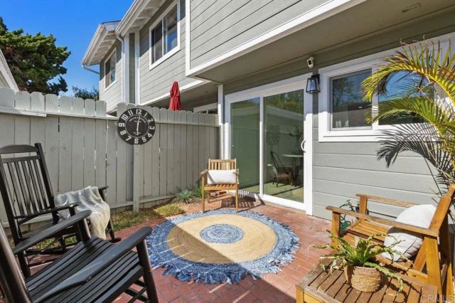 2525 Jefferson Street B, Carlsbad, CA 92008
