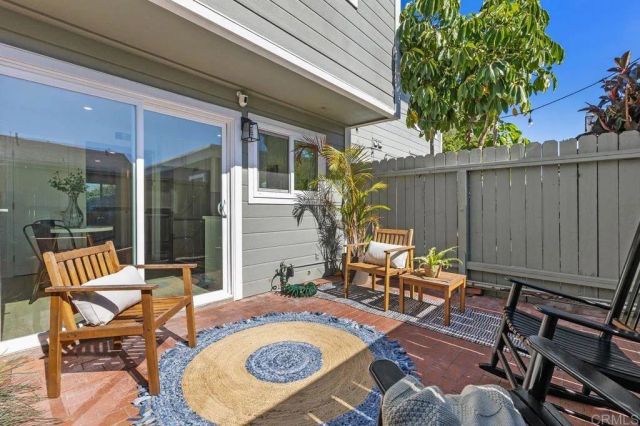 2525 Jefferson Street B, Carlsbad, CA 92008