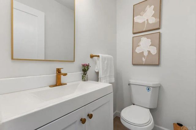 2525 Jefferson Street B, Carlsbad, CA 92008