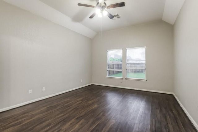12927 Pine Woods Street, Tomball, TX 77375