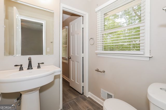 2673 Greenvalley Court, Snellville, GA 30078