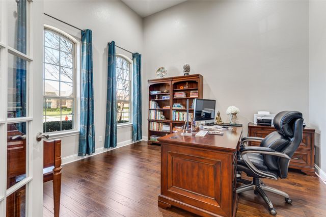 6909 Schubert, Colleyville, TX 76034