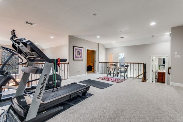 6909 Schubert, Colleyville, TX 76034