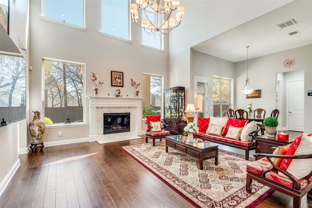 6909 Schubert, Colleyville, TX 76034