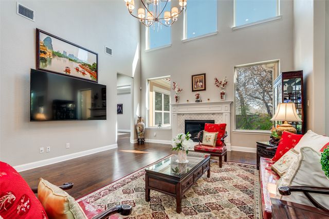 6909 Schubert, Colleyville, TX 76034