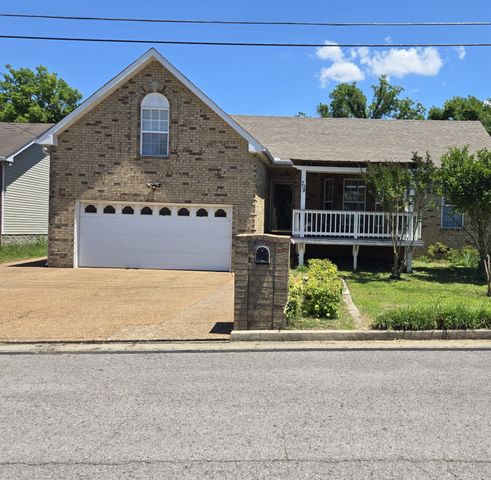 704 Shandale Dr, Madison, TN 37115