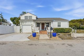 702 N 11th Avenue, Lake Worth Beach, FL 33460