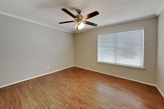 2223 Briarwest Boulevard, Houston, TX 77077