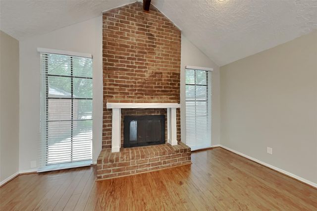 2223 Briarwest Boulevard, Houston, TX 77077