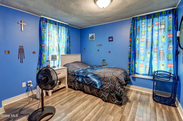 8 Lower Prospect Street, Fonda, NY 12068