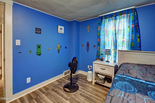 8 Lower Prospect Street, Fonda, NY 12068