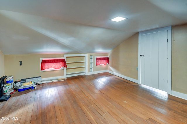 8 Lower Prospect Street, Fonda, NY 12068