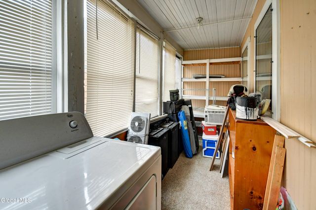 8 Lower Prospect Street, Fonda, NY 12068