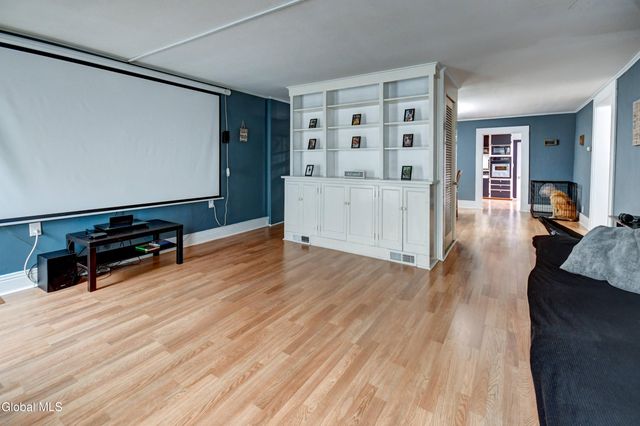 8 Lower Prospect Street, Fonda, NY 12068