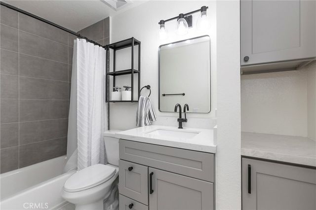 334 S Walnut F, Brea, CA 92821
