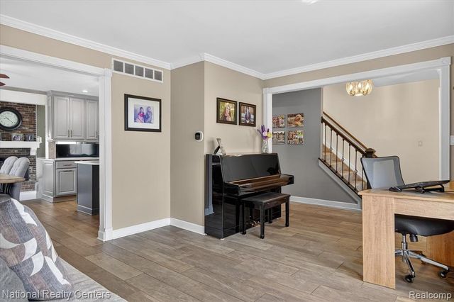 42020 Hystone Street, Canton, MI 48187