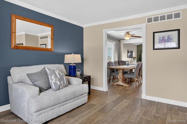 42020 Hystone Street, Canton, MI 48187