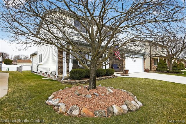 42020 Hystone Street, Canton, MI 48187