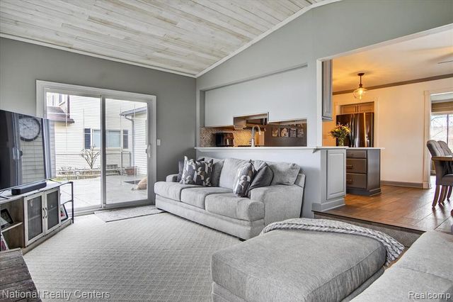 42020 Hystone Street, Canton, MI 48187