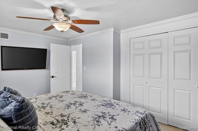 42020 Hystone Street, Canton, MI 48187