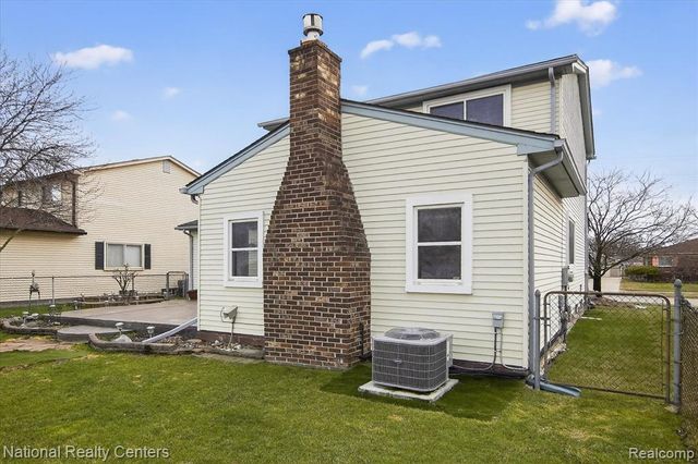 42020 Hystone Street, Canton, MI 48187