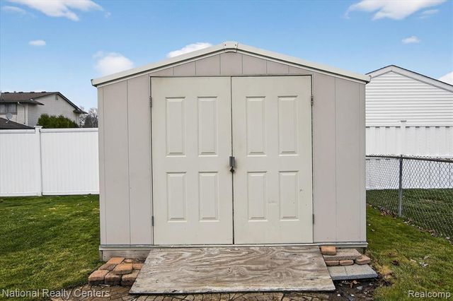 42020 Hystone Street, Canton, MI 48187