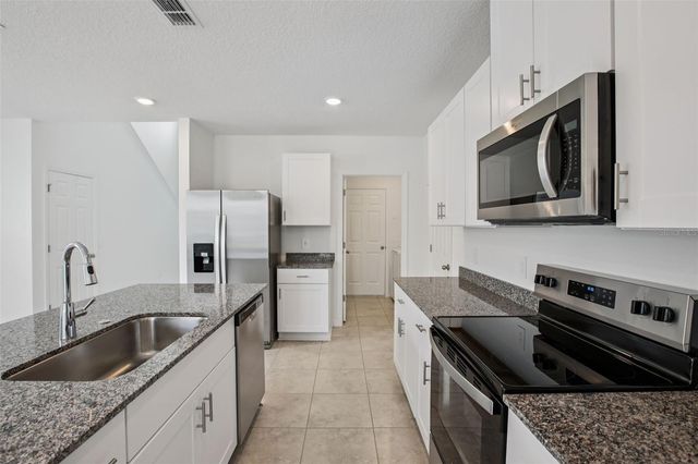 3904 GIORGIO DRIVE, Winter Haven, FL 33884