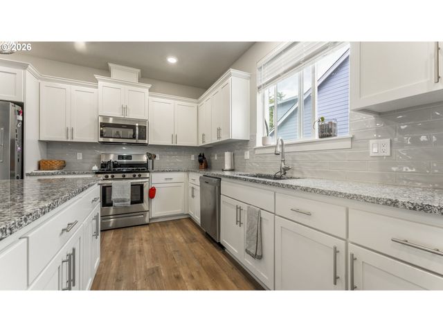 3933 LINDBURG Rd, Salem, OR 97302