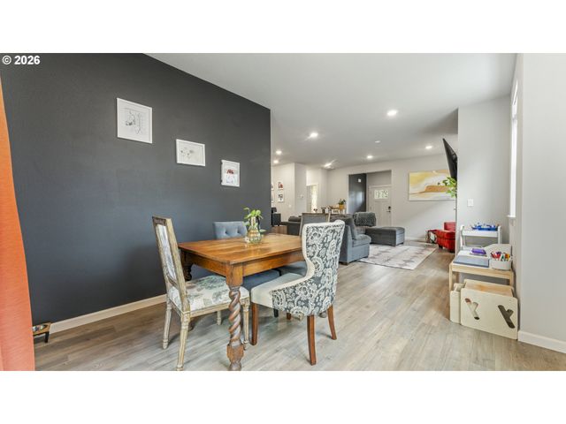 3933 LINDBURG Rd, Salem, OR 97302