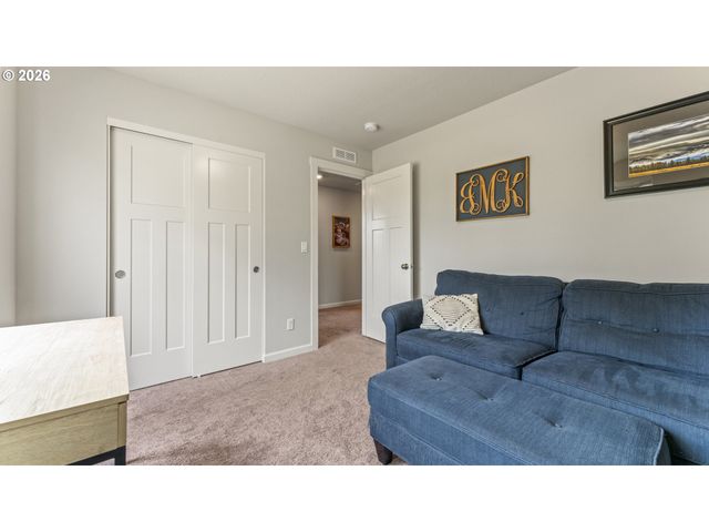 3933 LINDBURG Rd, Salem, OR 97302