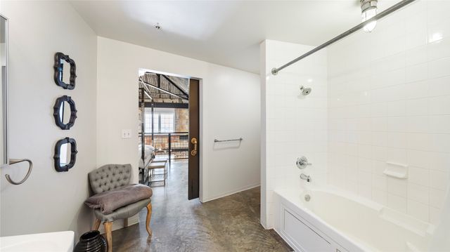 1122 Jackson Street, Dallas, TX 75202