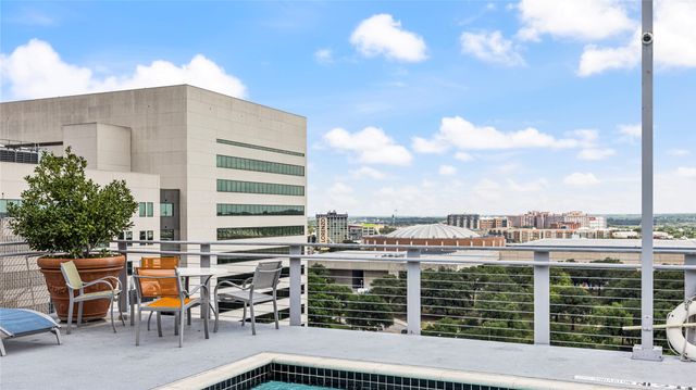 1122 Jackson Street, Dallas, TX 75202