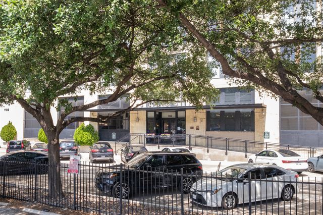 1122 Jackson Street, Dallas, TX 75202