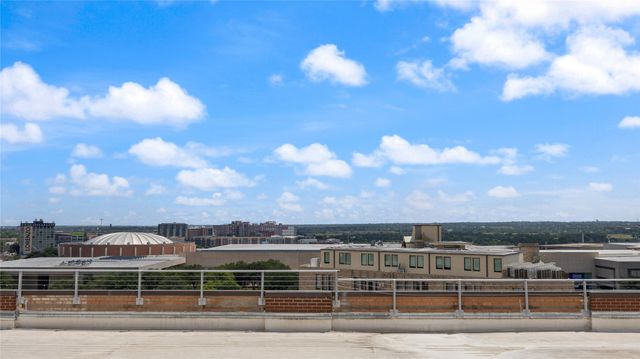 1122 Jackson Street, Dallas, TX 75202