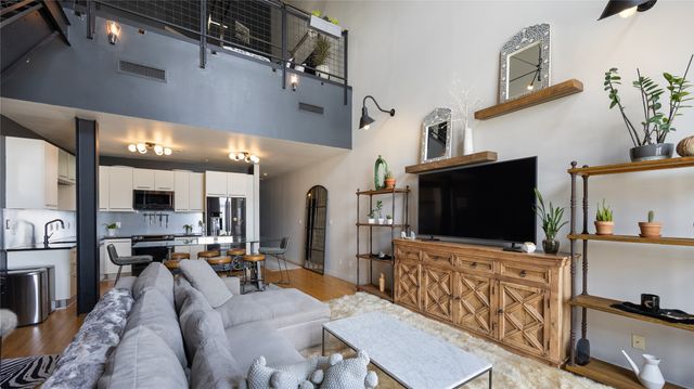 1122 Jackson Street, Dallas, TX 75202