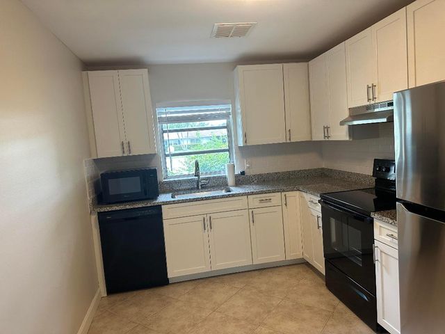 13322 Via Vulcanus A, Delray Beach, FL 33484