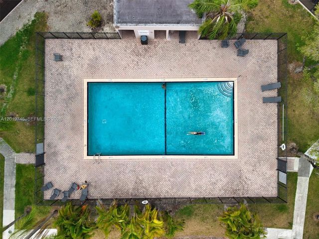 8600 SW 133rd Ave Rd 410, Miami, FL 33183